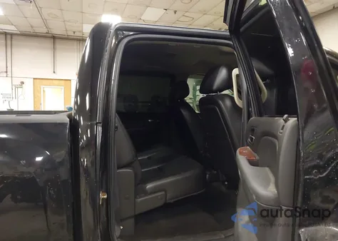 2011 Chevrolet Silverado 1500 Ltz z USA, uszkodzony, nr VIN 3GCPKTE36BG136855